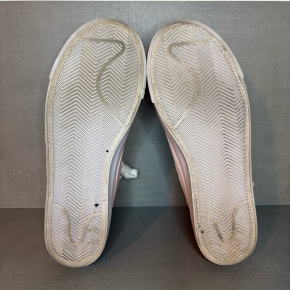 Nike | Blazer Mid 77 Vintage Shoes - Pink Foam ; Womens 9 - Picture 7 of 8